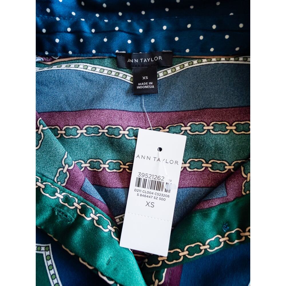 Ann Taylor NWT Shirt (XS) Full Pleated Skirt (0) Set Navy/Green Chain Print - Picture 3 of 12